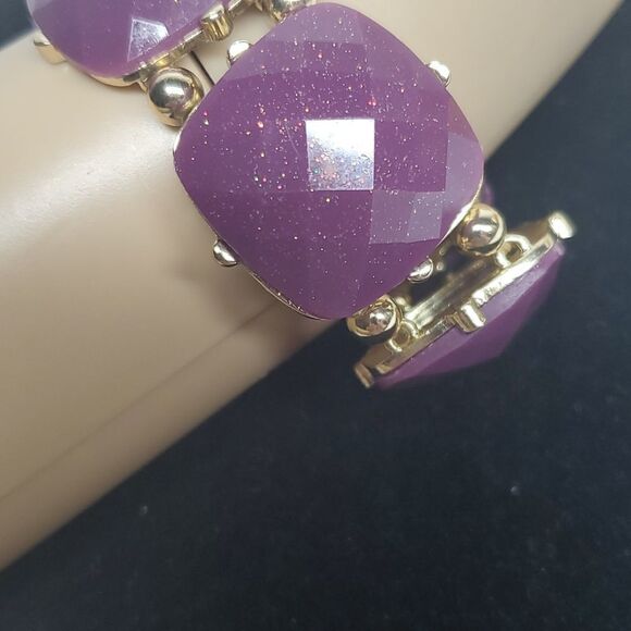𝅺VINTAGE 80s Iredescent Glittering Chunky Purple Stone Stretch Bracelet - Picture 3 of 4